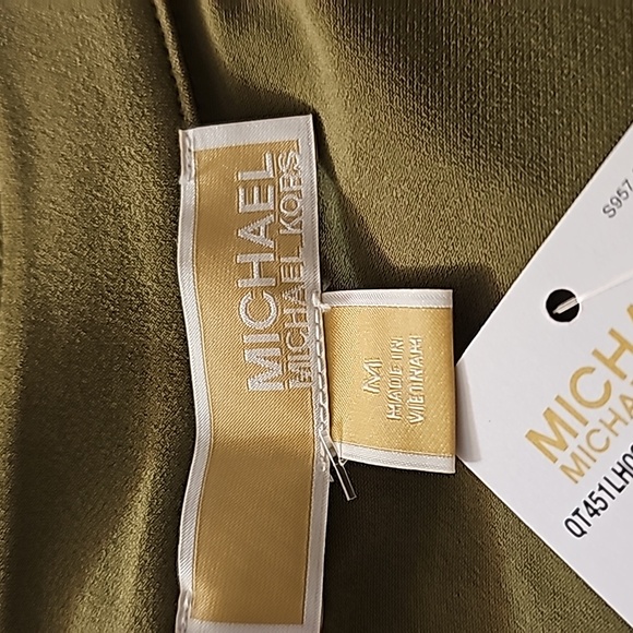 Michael Kors NWT Green Shirt Size M - Picture 2 of 6